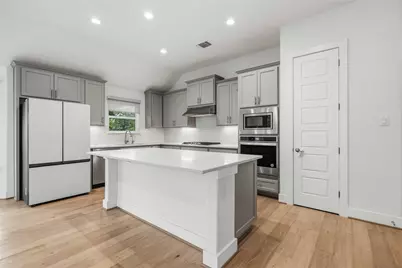401 Sitlington Lane, Austin, TX 78738 - Photo 12