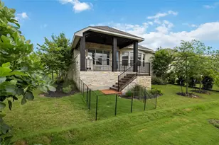 401 Sitlington Ln, Austin, TX 78738 - Photo 26