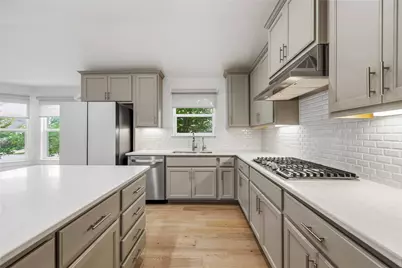 401 Sitlington Lane, Austin, TX 78738 - Photo 6