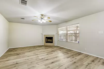 2121 Desco Drive, Austin, TX 78748 - Photo 8