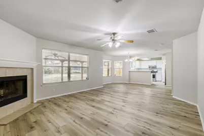 2121 Desco Drive, Austin, TX 78748 - Photo 10