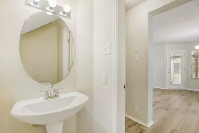 2121 Desco Drive, Austin, TX 78748 - Photo 14