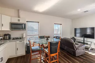 80 Family Cir, Hutto, TX 78634 - Photo 24