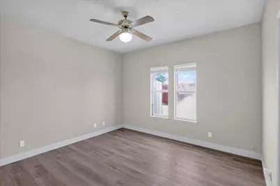 80 Family Circle, Hutto, TX 78634 - Photo 30