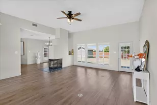 80 Family Cir, Hutto, TX 78634 - Photo 4