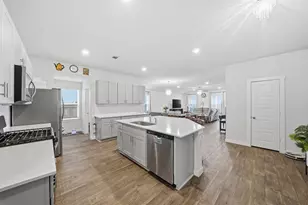 318 Merriman Rd, San Marcos, TX 78666 - Photo 14