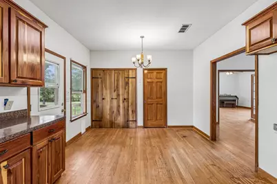 1811 W Old Lockhart Road, West Point, TX 78963 - Photo 6