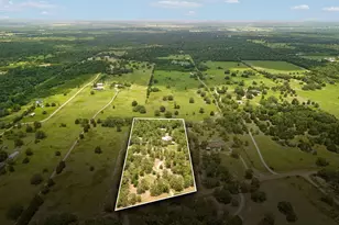1811 W Old Lockhart Rd, West Point, TX 78963 - Photo 34