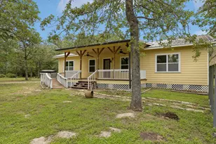 1811 W Old Lockhart Rd, West Point, TX 78963 - Photo 2