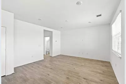 429 Brody Lane, Georgetown, TX 78626 - Photo 6