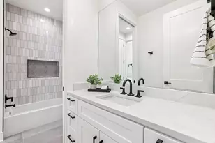 300 Deer Dr, Sunrise Beach Village, TX 78643 - Photo 18