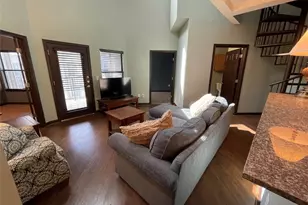 2502 Leon St, Austin, TX 78705 - Photo 6