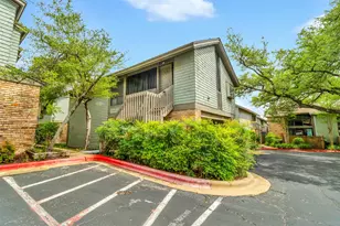 7122 Wood Hollow Dr, Austin, TX 78731 - Photo 4