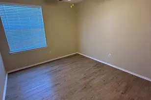 225 Hyltin St, Hutto, TX 78634 - Photo 18