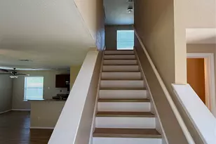 225 Hyltin St, Hutto, TX 78634 - Photo 6