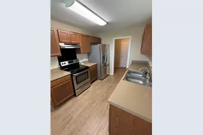 225 Hyltin Street, Hutto, TX 78634 - Photo 4