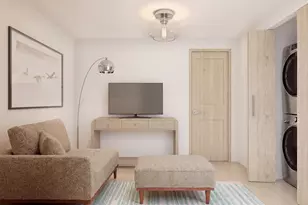 605 E 55th St, Austin, TX 78751 - Photo 4