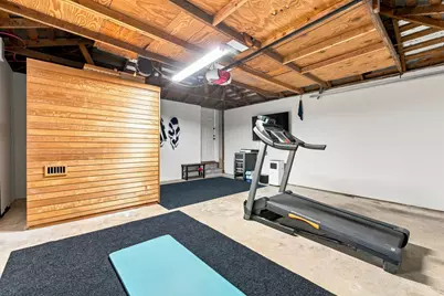 811 E 45th Street, Austin, TX 78751 - Photo 24