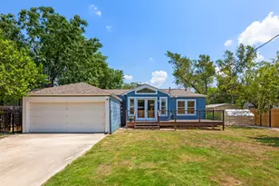 811 E 45th St, Austin, TX 78751 - Photo 30