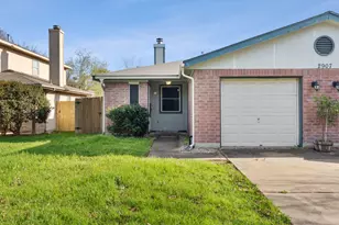 2907 Kestrel Dr, Austin, TX 78745 - Photo 2