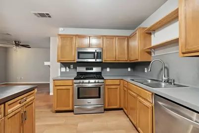 2907 Kestrel Drive, Austin, TX 78745 - Photo 14