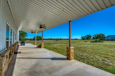 224 Blackbuck Ridge Drive, Lampasas, TX 76550 - Photo 4