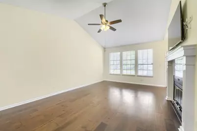 5806 Abilene Trail, Austin, TX 78749 - Photo 6