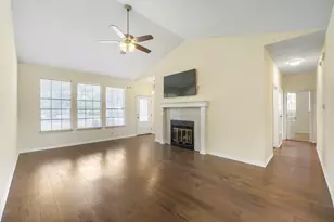 5806 Abilene Trl, Austin, TX 78749 - Photo 4
