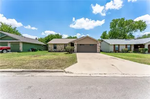 513 Purple Sage Dr, Round Rock, TX 78681 - Photo 2