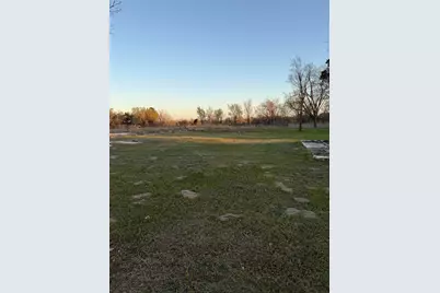 1304 E Cameron Avenue, Rockdale, TX 76567 - Photo 18