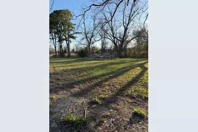 1304 E Cameron Avenue, Rockdale, TX 76567 - Photo 20
