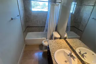 1814 Maple Ave, Austin, TX 78702 - Photo 12