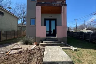 1814 Maple Ave, Austin, TX 78702 - Photo 1