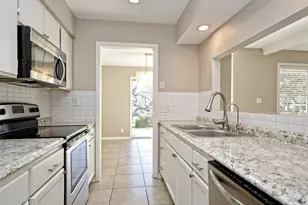 100 Lido Cir, Lakeway, TX 78734 - Photo 10