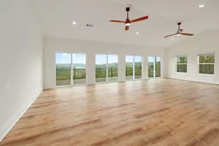 18716 W Lakeview Dr, Jonestown, TX 78645 - Photo 6