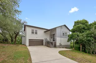 18716 W Lakeview Dr, Jonestown, TX 78645 - Photo 1
