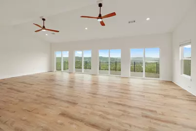 18716 W Lakeview Drive, Jonestown, TX 78645 - Photo 4