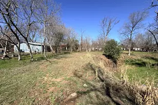 1304 Austin St, Bastrop, TX 78602 - Photo 1