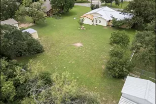 301 Reven Acres Dr, Kingsland, TX 78639 - Photo 4