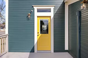 1019 W 4th St, Taylor, TX 76574 - Photo 16