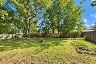 813 Emerald Wood Dr, Austin, TX 78745 - Photo 26