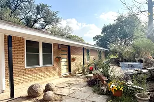 4505 Dudley Dr, Austin, TX 78735 - Photo 2