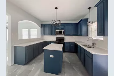 3917 Bronco Bend Loop, Austin, TX 78744 - Photo 12