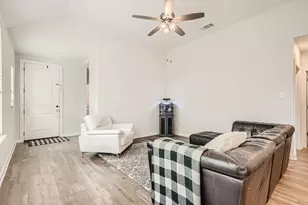 231 Spinnaker Loop, Kyle, TX 78640 - Photo 6