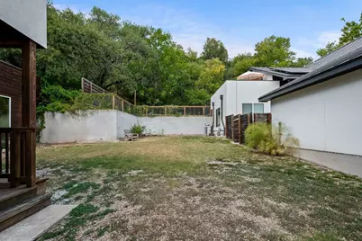 2812 Oak Springs Drive #2, Austin, TX 78702 - Photo 36