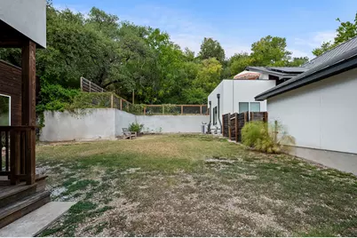 2812 Oak Springs Drive #2, Austin, TX 78702 - Photo 36