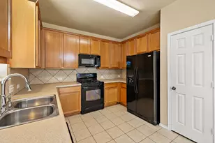 10403 Wylie Dr, Austin, TX 78748 - Photo 10