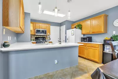 1700 W Pflugerville Parkway, Round Rock, TX 78664 - Photo 16