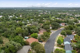 2110 Malvern Hill Dr, Austin, TX 78745 - Photo 2