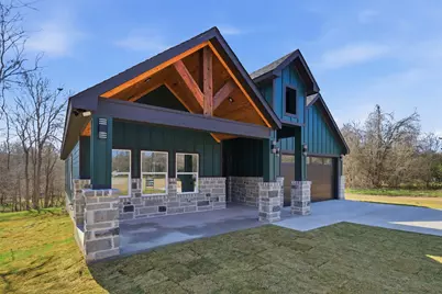 131 E Keomuku Lane, Bastrop, TX 78602 - Photo 2